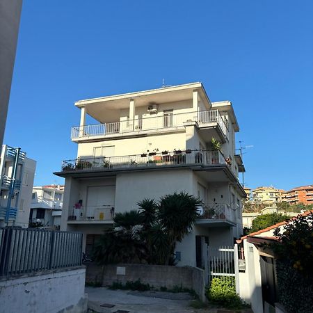 Vento Di Ponente Apartman Gaeta Kültér fotó